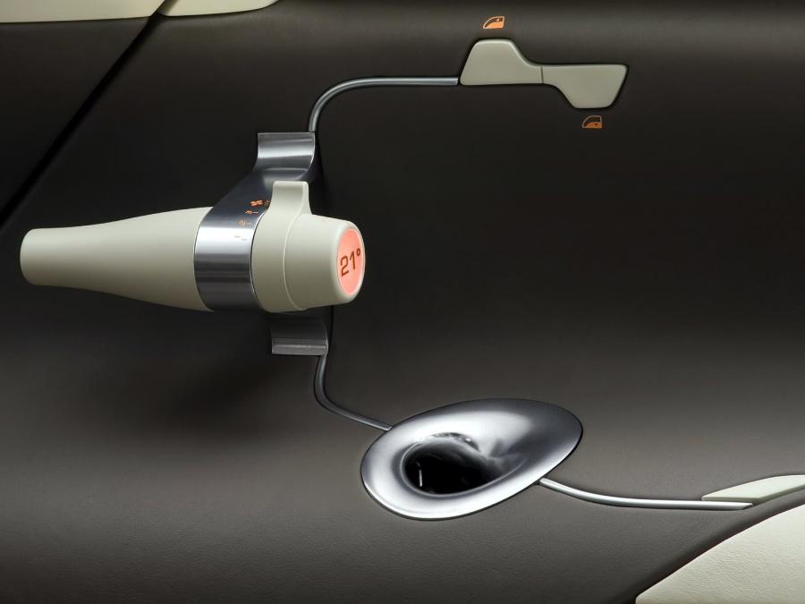  Renault Altica Concept 2006 года  (фото 20 из 111)
